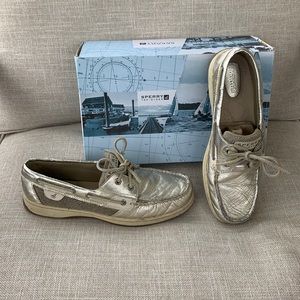 Worn once! Sperry Top-Sider Boat Shoes.